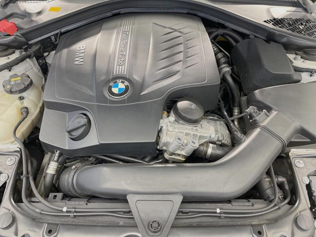 �����X�ł́A�e���[�J�[�̐�p�f�f�e�X�^�[�𓱓��B���Ǝ��i�����e�N�j�J���X�^�b�t���풓���Ă���܂��̂ŁA������̍ۂɂ����S���Ă����p���������܂��B