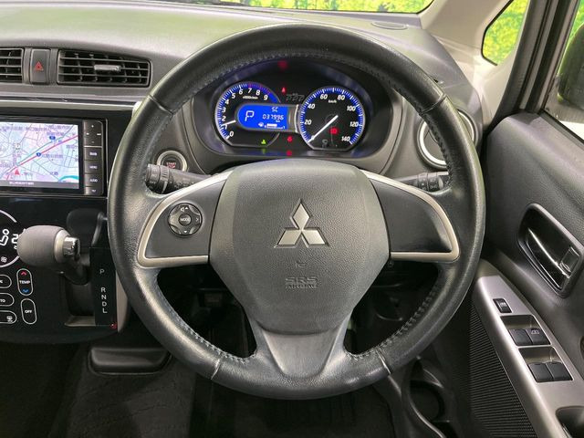 �y�����v�����X�e�A�����O�z�㎿�Ȋv���g�p���邱�ƂŁA��ɂ����������݂ƂĂ��^�]���₷���n���h���ł���