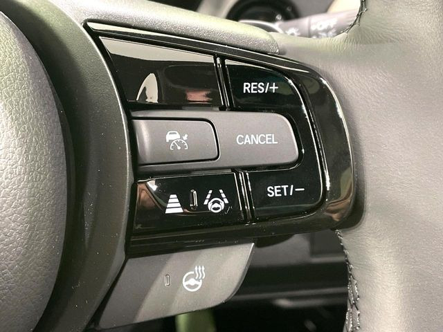 �y�A�_�v�e�B�u�N���[�Y�R���g���[���z�������H�ł̒��������s���y��!!�����ő��x��ۂN���[�Y�R���g���[�����A�Փˌy���V�X�e���ƘA�g���A�O���̎ԗ������m���ĎԊԂ�ۂ悤�ɑ��x���߂��Ă���܂�!!