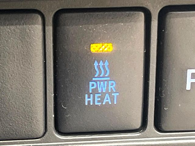 �y�V�[�g�q�[�^�[�z�������ɏd�󂷂�V�[�g�q�[�^�[!�G�A�R����葁�����܂��Ă����̂Ŋ�����̐l�����S�ł��ˁ�G�A�R���̉����͊������邩����A�Ƃ������ɂ����������߂ł��B