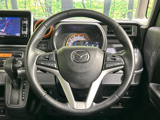 �y�����v�����X�e�A�����O�z�㎿�Ȋv���g�p���邱�ƂŁA��ɂ����������݂ƂĂ��^�]���₷���n���h���ł���