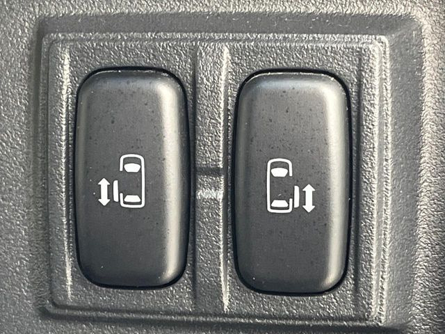 �y�����p���[�X���C�h�h�A�z�X�}�[�g�L�[��^�]�Ȃ̃X�C�b�`�Ō�ȗ����X���C�h�h�A�̊J���\���d��������͂����ăh�A���J����K�v�������A�����Ȃ��q�l�ł��ȒP�ɊJ���߂ł����K�ł���