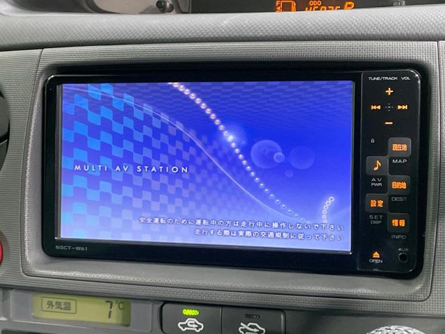 �y�����i�r�z�l�C�̏����i�r�𑕔����Ă���܂��B�i�r�̎g���₷���͂������A�I�[�f�B�I�@�\���[��!�L�����v�◷�s�͂������A�ʋ΂┃�����ȂǕ��i�̃h���C�u���y�����Ȃ�͂���