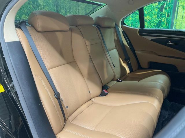 �L�X�Ƃ���2��ڃV�[�g�͋��Z���������A���S�n�����K!�F�B��Ƒ��Ƃ̂��o�����ɂ҂�����ł��B�x�r�[�V�[�g��`���C���h�V�[�g�g�p�������K�ɂ��߂�������������\���ȋ�Ԃ��m�ۂ��Ă��܂��B