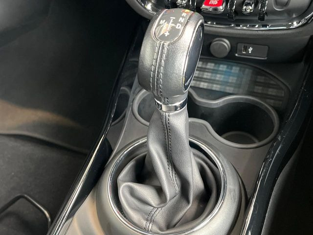 ��MT���[�h�t��AT:�ʏ�͎����ł����Ȃ���ϑ�(�M�A�`�F���W)���h���C�o�[�̑���ɂ���ĈӐ}�I�ɕς�����V�X�e���ł��B����w���i�̃h���C�u�����y���݂��������܂�!