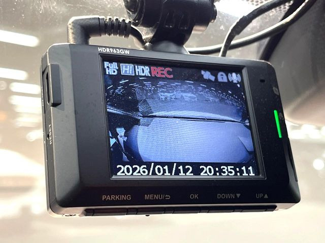 �y�h���C�u���R�[�_�[�z�h���C�u���R�[�_�[����!���s���͂������A������^�]�⎖�̂ɑ��������ہA�f���ŋL�^���A����̃��X�N�ɔ����܂��B���L�^�pSD�J�[�h�͂��q�l�����g�ł��������������K�v������܂��B