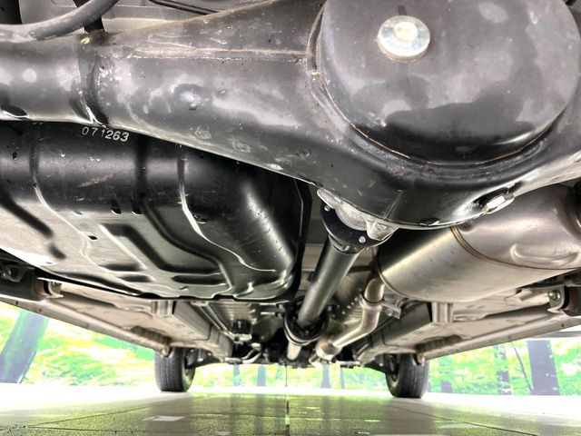 ����肪���ꂢ�Ȃ����ɁA�h�K���H�̎{�H���I�X�X���B�~��n��͂������A���ݕ��ɂ��Z���̕���A��Ń}�����E�E�B���^�[�X�|�[�c���������ɂ��D�]���������Ă���܂��B