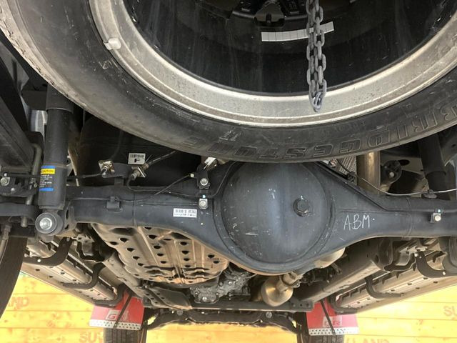 ����肪���ꂢ�Ȃ����ɁA�h�K���H�̎{�H���I�X�X���B�~��n��͂������A���ݕ��ɂ��Z���̕���A��Ń}�����E�E�B���^�[�X�|�[�c���������ɂ��D�]���������Ă���܂��B