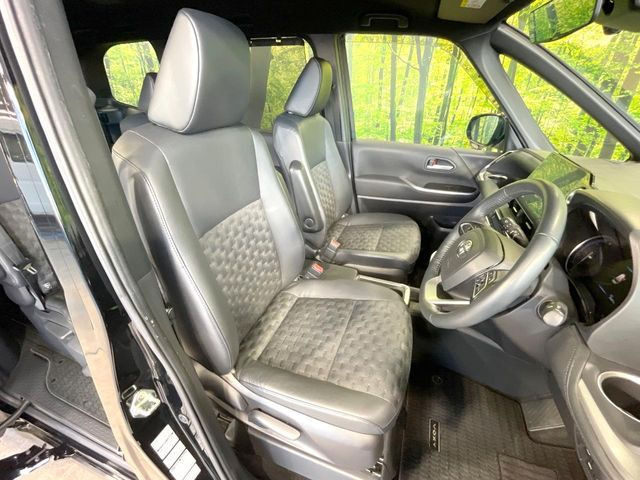 トヨタ ヴォクシー 1.8 ハイブリッド S-Z 434.9万円 令和5年(2023年