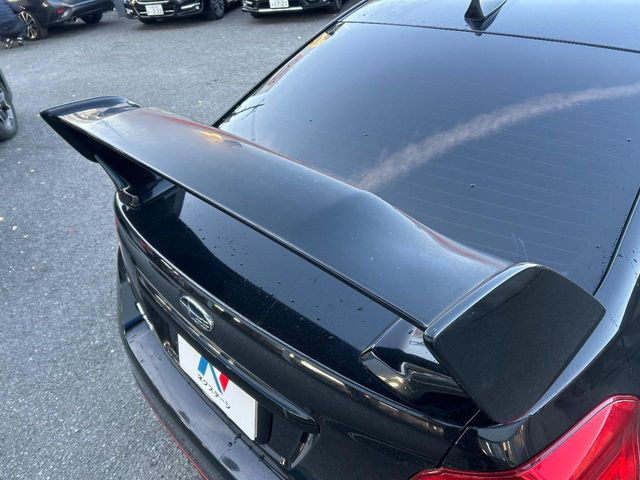 �y��^�����X�|�C���[�z�X�|�[�c�J�[�炵�����O�b�ƈ�������^�����X�|�C���[�𑕒��􍂑����s���̃X�^�r���e�B(���s���萫)����ɖ𗧂��܂��B