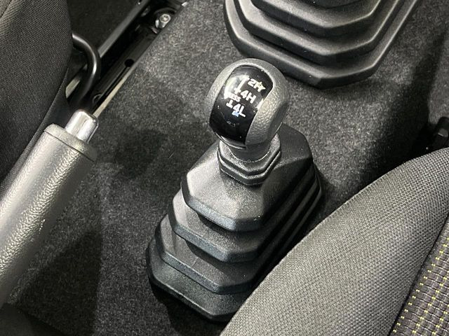 4WD�̂��Ԃł��̂ŁA�ᓹ�ł����S�ł���~��n�n��ɂ��Z�܂��̕��ȊO�ɂ��A�E�B���^�[�X�|�[�c����̕���~��n��֋A�Ȃ����@�������ɂ���������!