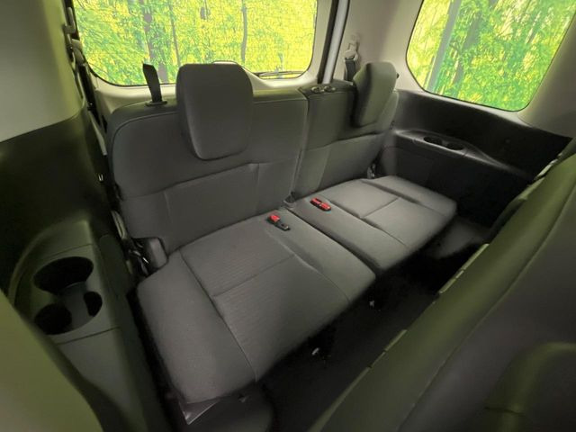 3��ڃV�[�g�͂�������ԗǍD����l�ł��������ƍ����Ē����܂��̂ŁA��l���ł̂��o���������N���N�ł��􂲉Ƒ��ŁA�C�̒m�ꂽ���ԂŁA�h���C�u�ɍs���̂��y���݂ł��ˁ�