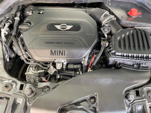 �����X�ł́A�e���[�J�[�̐�p�f�f�e�X�^�[�𓱓��B���Ǝ��i�����e�N�j�J���X�^�b�t���풓���Ă���܂��̂ŁA������̍ۂɂ����S���Ă����p���������܂��B