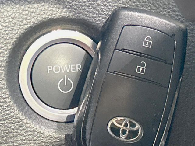 �y�X�}�[�g�L�[�z�J�o����|�P�b�g�ɓ��ꂽ�܂܂ł��h�A�̎{���E�������\�ȃX�}�[�g�L�[�𑕔��B�G���W���̃I���E�I�t�����J�M�����o���K�v����������Ƃ��Ă��֗��ł���