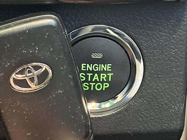 �y�X�}�[�g�L�[�z�J�o����|�P�b�g�ɓ��ꂽ�܂܂ł��h�A�̎{���E�������\�ȃX�}�[�g�L�[�𑕔��B�G���W���̃I���E�I�t�����J�M�����o���K�v����������Ƃ��Ă��֗��ł���