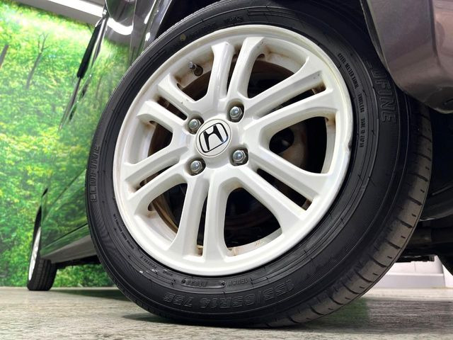 �y����14�C���`�A���~�z�C�[���z�O�ςɃ}�b�`���������A���~�z�C�[���𑕒����Ă���܂��B�e��ЊO�A���~�z�C�[����A�X�^�b�h���X�^�C�����戵�����Ă���܂��B���񂲑��k����������