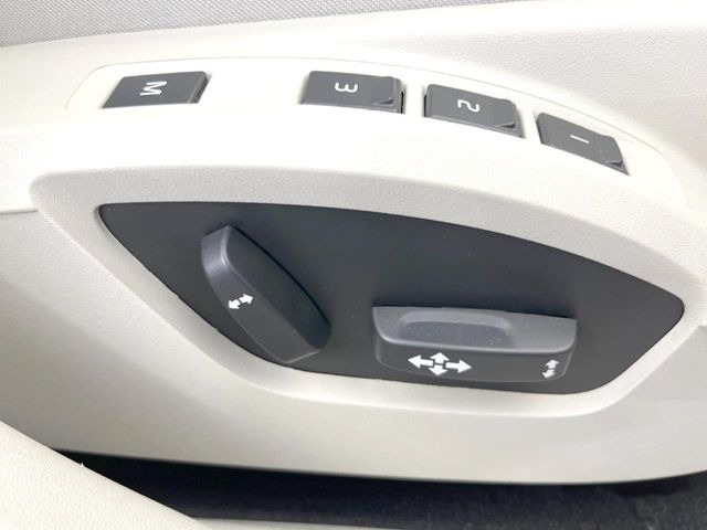 ���p���[�V�[�g:�V�[�g�ʒu��&ldquo;�O��Ɣw�������&ldquo;�p�x�̔��������\�ƂȂ�܂��B�蓮�ݒ�̃V�[�g�����A���ׂ₩�Ȑݒ肪�ł���̂��|�C���g�ł��B