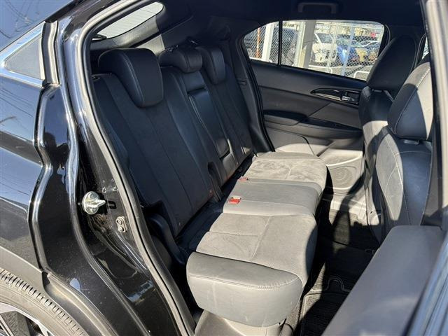 ���Ǝҗl�ւ̔̔��͂��f�肳���Ă��������܂��B �Ԍ������ԗ��̏ꍇ�́A�Ԍ����擾�������x�������z�ŕ\�����Ă���܂��B