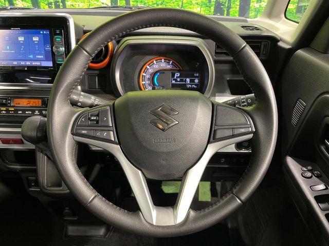 �y�����v�����X�e�A�����O�z�㎿�Ȋv���g�p���邱�ƂŁA��ɂ����������݂ƂĂ��^�]���₷���n���h���ł���