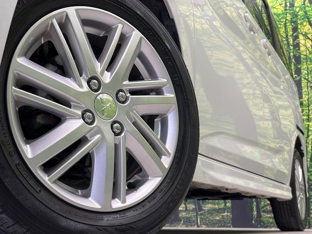 �y����15�C���`�A���~�z�C�[���z�O�ςɃ}�b�`���������A���~�z�C�[���𑕒����Ă���܂��B�e��ЊO�A���~�z�C�[����A�X�^�b�h���X�^�C�����戵�����Ă���܂��B���񂲑��k����������