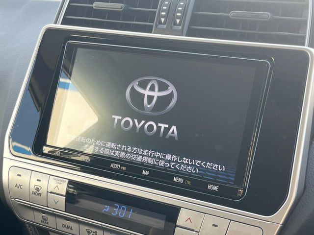 【純正9インチナビ】人気の純正ナビを装備。オーディオ機能も充実しており、Bluetooth接続すればお持ちのスマホやMP3プレイヤーの音楽を再生可能!毎日の運転がさらに楽しくなります!!