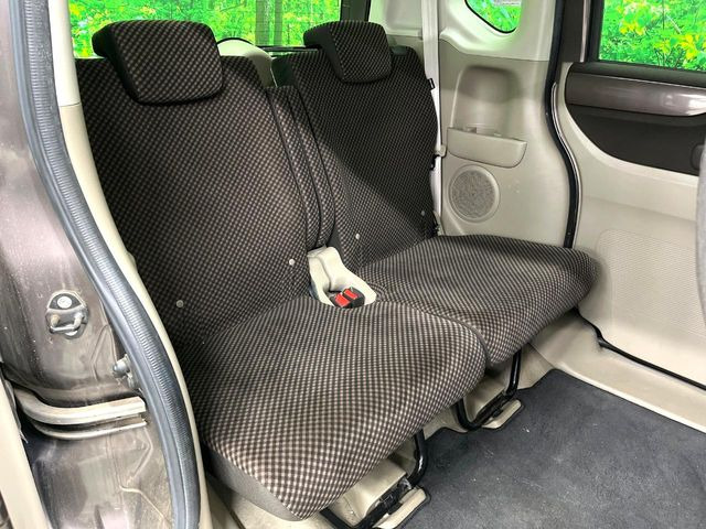 �L�X�Ƃ���2��ڃV�[�g�͋��Z���������A���S�n�����K!�F�B��Ƒ��Ƃ̂��o�����ɂ҂�����ł��B�x�r�[�V�[�g��`���C���h�V�[�g�g�p�������K�ɂ��߂�������������\���ȋ�Ԃ��m�ۂ��Ă��܂��B