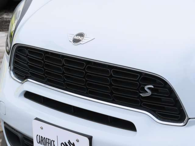 ���[���ALINE���ŉ摜�⓮��̑��t���\�ł���LINE�����A�J�E���g@925orsid