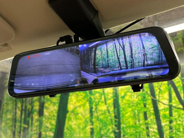 �y�f�W�^�����[���~���[�z��Ȃ̑傫�ȉו��⓯��҂Ō�����m�F���Â炢���ł����S!�J�������B�e�����ԗ�����̉f�������[���~���[���ɕ\���B�N���A�Ȏ��E�ŏ󋵂̊m�F���\�ł�!