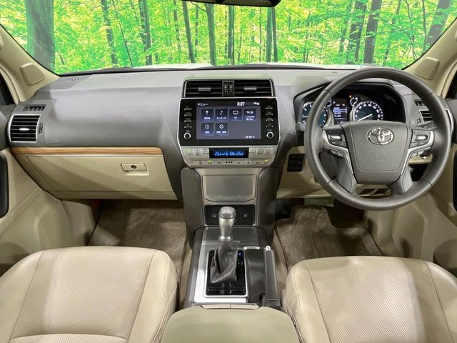 グループ総在庫数約30,000台!!全国の系列店からメーカー・車種問わずご紹介出来るので、あなたにピッタリのお車が見つかるはずです♪まずはお問い合わせ下さい☆