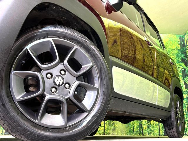 �y����16�C���`�A���~�z�C�[���z�O�ςɃ}�b�`���������A���~�z�C�[���𑕒����Ă���܂��B�e��ЊO�A���~�z�C�[����A�X�^�b�h���X�^�C�����戵�����Ă���܂��B���񂲑��k����������