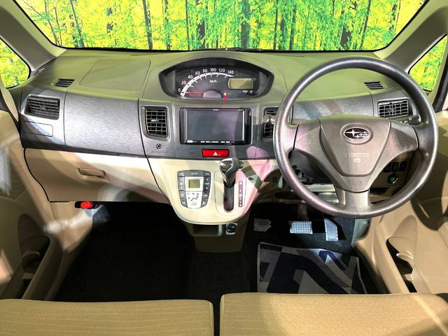 �y�����i�r�z�l�C�̏����i�r�𑕔����Ă���܂��B�i�r�̎g���₷���͂������A�I�[�f�B�I�@�\���[��!�L�����v�◷�s�͂������A�ʋ΂┃�����ȂǕ��i�̃h���C�u���y�����Ȃ�͂���