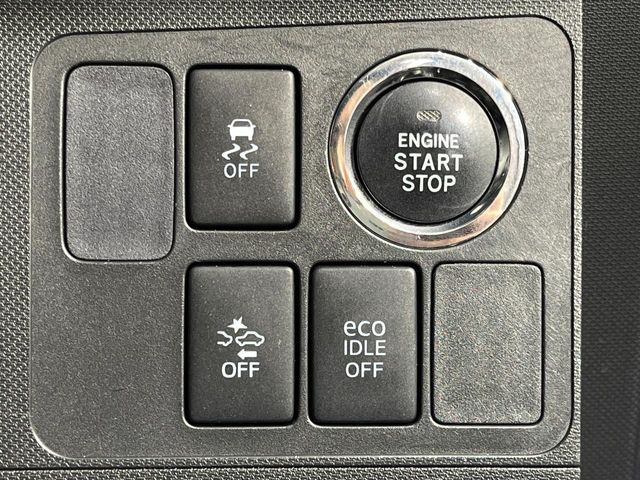 �y������h�~���u�z�ԗ��̉���������m����ƁA�����I�Ɏԗ��̐i�s������ۂ悤�Ɏԗ��𐧌䂵�܂��B�J�̓��ȂǊ���₷���H�ʏ󋵂ł����S�ȉ^�]���\�ł��B