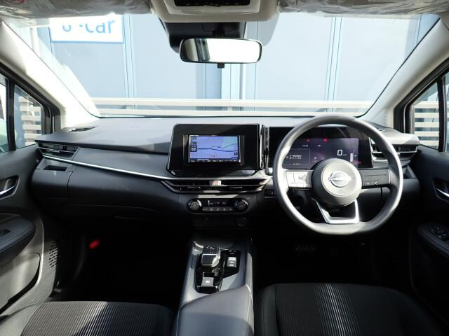 �C���p�l�摜�ɂȂ�܂��B�ԓ��͐��Ǝ҂ɂĎ����N���[�j���O�{�H�ς݂Ȃ̂ŁA��ϐ����ł��B