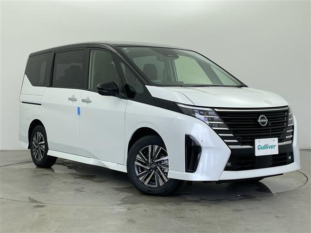 セレナ1.4 e-POWER ハイウェイスターV