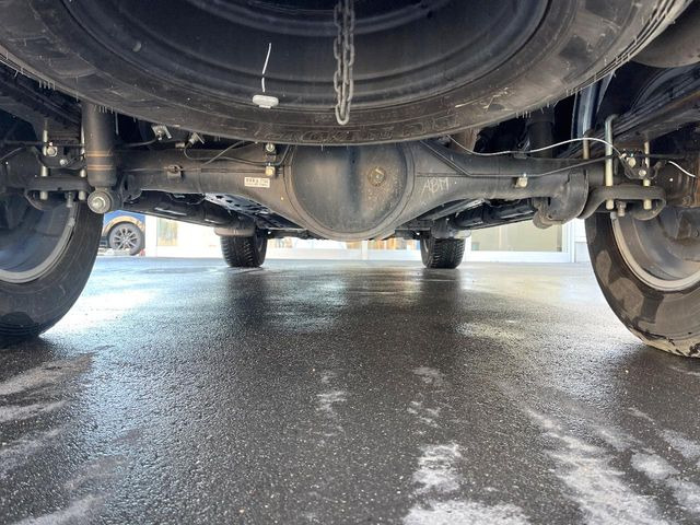 ����肪���ꂢ�Ȃ����ɁA�h�K���H�̎{�H���I�X�X���B�~��n��͂������A���ݕ��ɂ��Z���̕���A��Ń}�����E�E�B���^�[�X�|�[�c���������ɂ��D�]���������Ă���܂��B