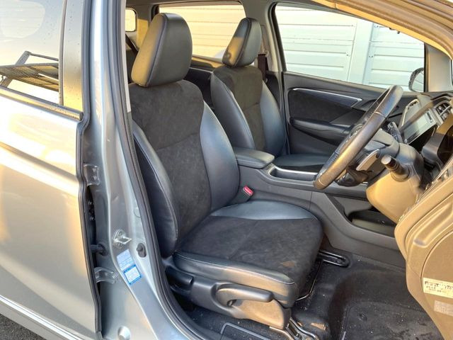 �^�]�ȃV�[�g���͎g�p�������Ȃ��A�ǍD�ȏ�ԂƂȂ��Ă��܂��B���J�Ɏg���Ă������Ƃ��悭�킩��܂��ˁB