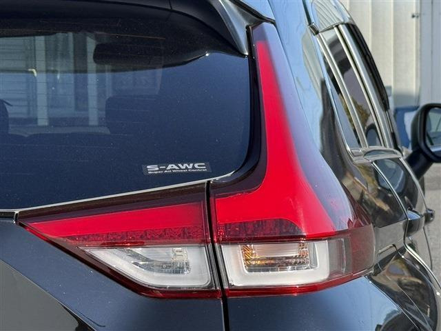 ���Ǝҗl�ւ̔̔��͂��f�肳���Ă��������܂��B �Ԍ������ԗ��̏ꍇ�́A�Ԍ����擾�������x�������z�ŕ\�����Ă���܂��B