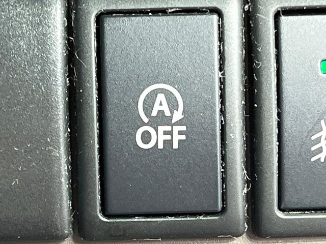 �y�A�C�h�����O�X�g�b�v�z�ԐM����a�؂Œ�Ԃ����ۂɃG���W�����~���A���ʂȔR���̏����}���܂��B�R��������ی�ɂȂ���@�\��G���W���̓u���[�L�𗣂��΍Ďn�����܂��B