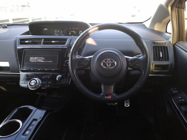 プリウスα1.8 S ツーリングセレクション GRスポーツ