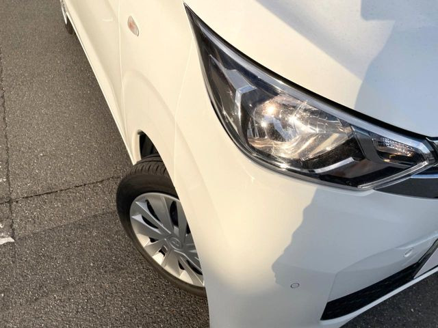 �w�b�h���C�g��e�[�������v&�A���~�z�C�[�����̊e��R�[�e�B���O���I�X�X�����Ă���܂��B�����Y�����̉��΂݂≘���}���A���ꂢ�ȏ�Ԃ������e�i���X���X�ŕۂĂ܂���