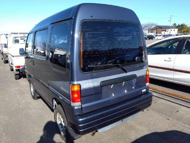 サンバーディアス