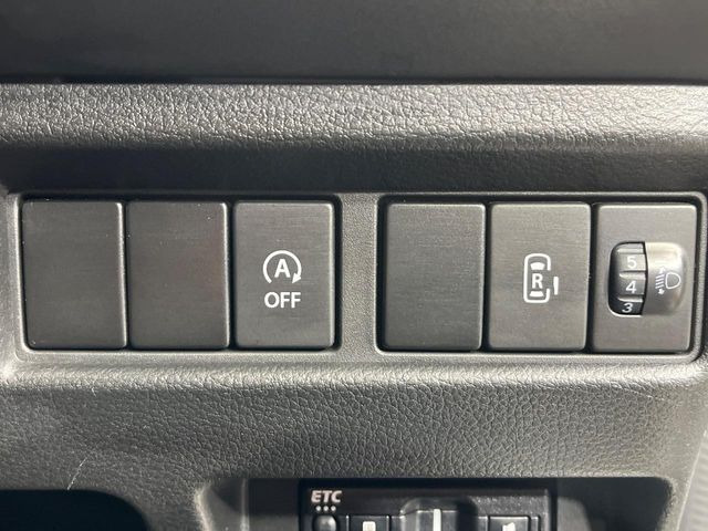 �y�p���[�X���C�h�h�A�z�X�}�[�g�L�[��^�]�Ȃ̃X�C�b�`�ŃX���C�h�h�A�̊J���\���d��������͂����ăh�A���J����K�v�������A���������q�l�ł��A�d���ו��������Ă��鎞�����N�ɊJ���߂ł��܂���