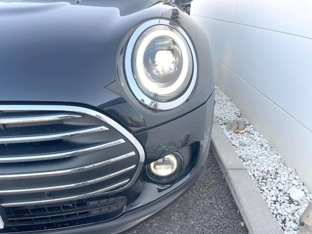 ��LED�w�b�h���C�g:��ԑ��s�����ǍD�Ȏ��E���m�ۂ����S���ĉ^�]�ł��鍂�P�xLED�w�b�h���C�g�𑕔�!�_�����x�������A����d�͂��}�����Ă��܂��B