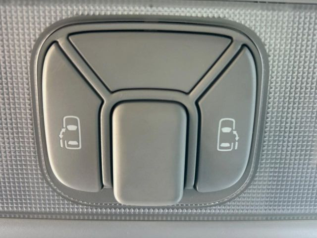 �y�����p���[�X���C�h�h�A�z�X�}�[�g�L�[��^�]�Ȃ̃X�C�b�`�Ō�ȗ����X���C�h�h�A�̊J���\���d��������͂����ăh�A���J����K�v�������A�����Ȃ��q�l�ł��ȒP�ɊJ���߂ł����K�ł���