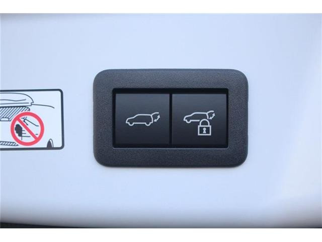 弊社はあいおいニッセイ同和損保代理店です。全営業社員が保険の募集人資格を取得しております。お気軽にご相談ください。