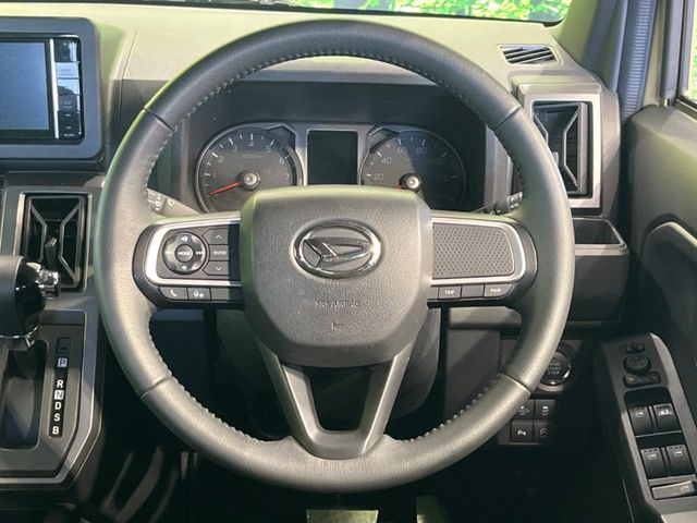 �y�����v�����X�e�A�����O�z�㎿�Ȋv���g�p���邱�ƂŁA��ɂ����������݂ƂĂ��^�]���₷���n���h���ł���