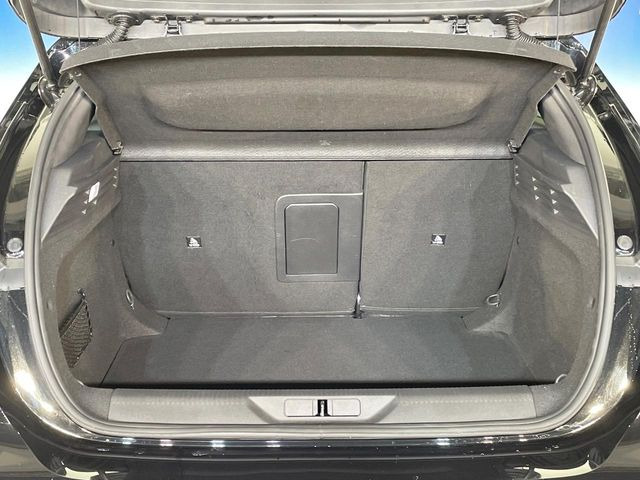 ���g�����N���[��:����L������e�X�y�[�X!���ꂾ���̍L��������΂��������⃌�W���[�Ȃǂɂ��œK�ł�!�g�p�������Ȃ����ꂢ�ȏ�Ԃ��ێ����Ă���܂��B