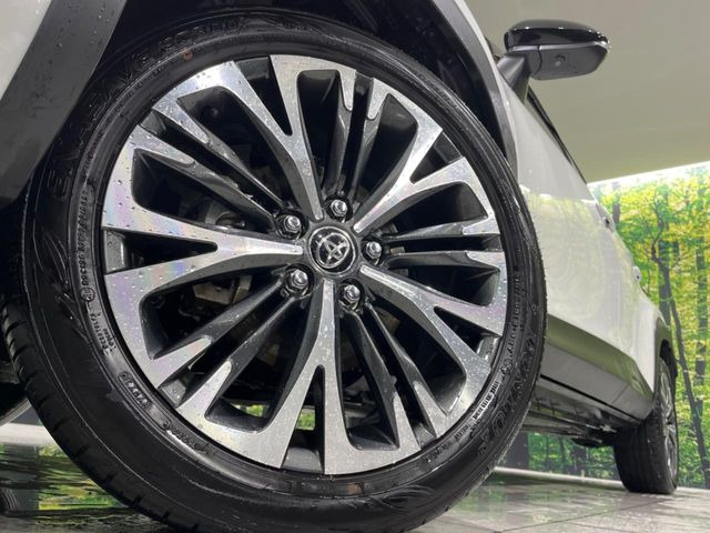 �y�����C���`�A���~�z�C�[���z�O�ςɃ}�b�`���������A���~�z�C�[���𑕒����Ă���܂��B�e��ЊO�A���~�z�C�[����A�X�^�b�h���X�^�C�����戵�����Ă���܂��B���񂲑��k����������