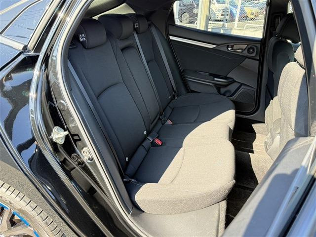 ���Ǝҗl�ւ̔̔��͂��f�肳���Ă��������܂��B �Ԍ������ԗ��̏ꍇ�́A�Ԍ����擾�������x�������z�ŕ\�����Ă���܂��B