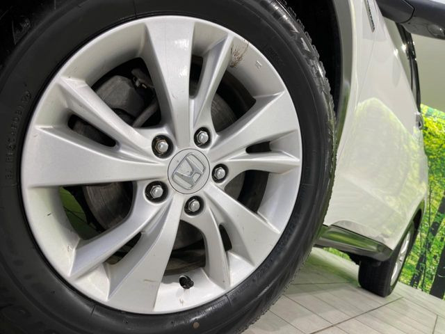 �y����16�C���`�A���~�z�C�[���z�O�ςɃ}�b�`���������A���~�z�C�[���𑕒����Ă���܂��B�e��ЊO�A���~�z�C�[����A�X�^�b�h���X�^�C�����戵�����Ă���܂��B���񂲑��k����������